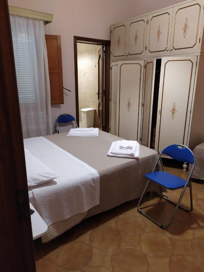 Appartamento Casa Francesca Novoli Esterno foto