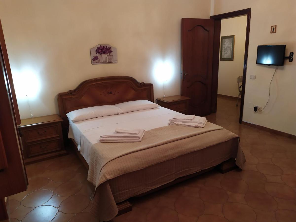 Appartamento Casa Francesca Novoli Esterno foto